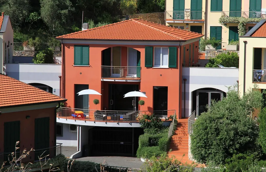 Baia Blu Rta Residence-1