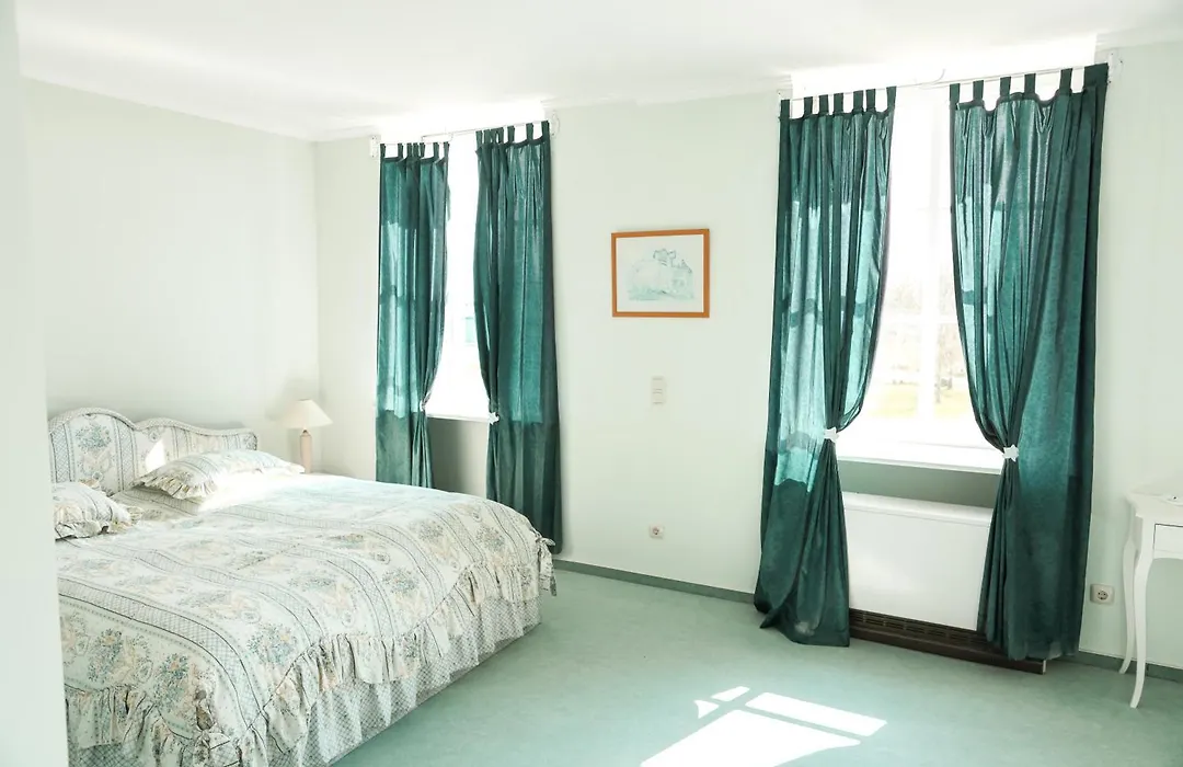 Hotel-Garni Gut Tribbevitz-1