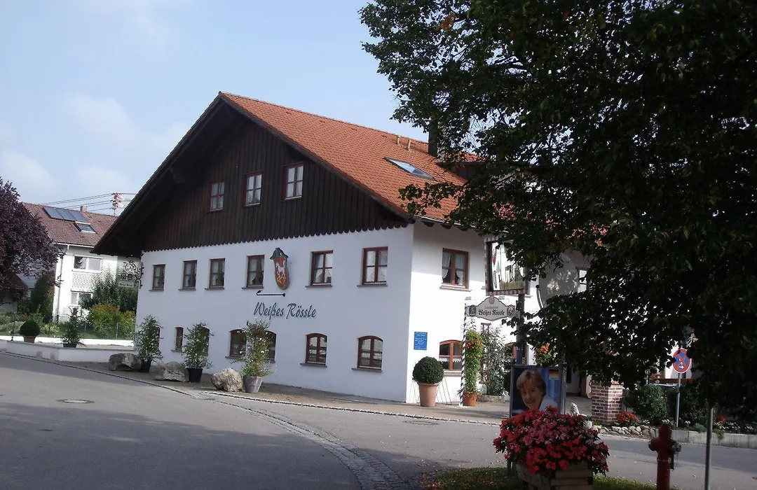 Landhotel Weißes Rössle - Restaurantbetrieb von Donnerstag bis Sonntag-1
