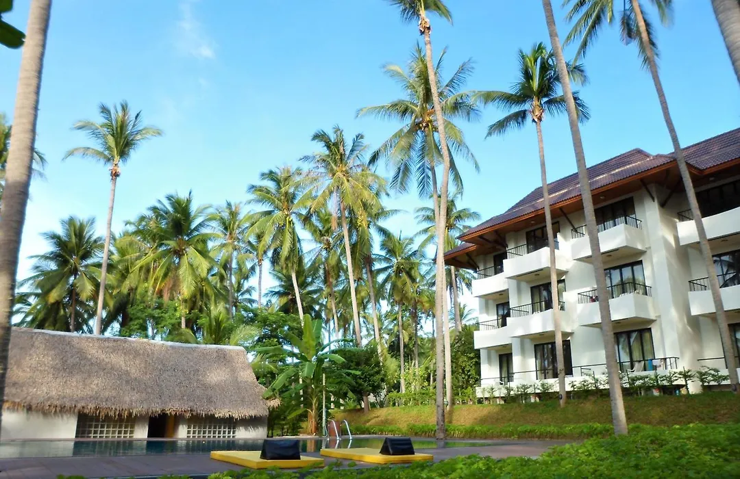Astrococo Beach Resort By Coconut Beach-1
