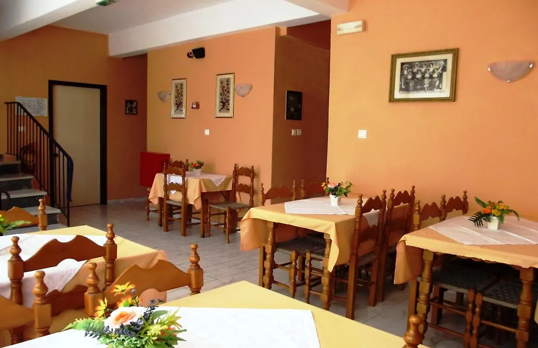 Hotel Perama-1