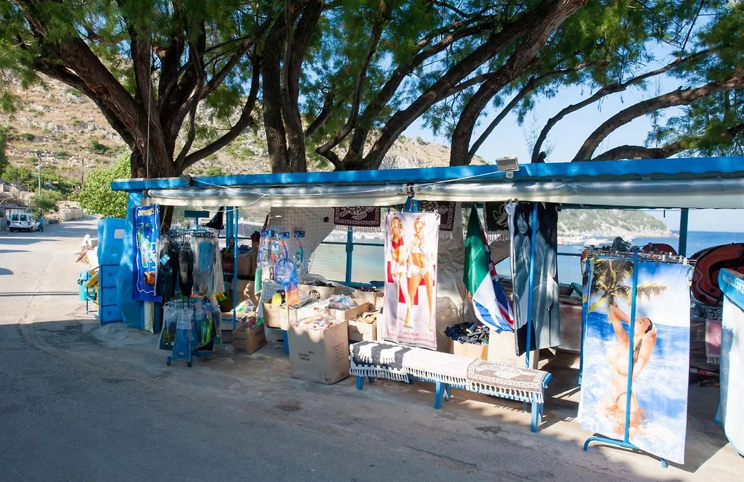 La Grotta-1