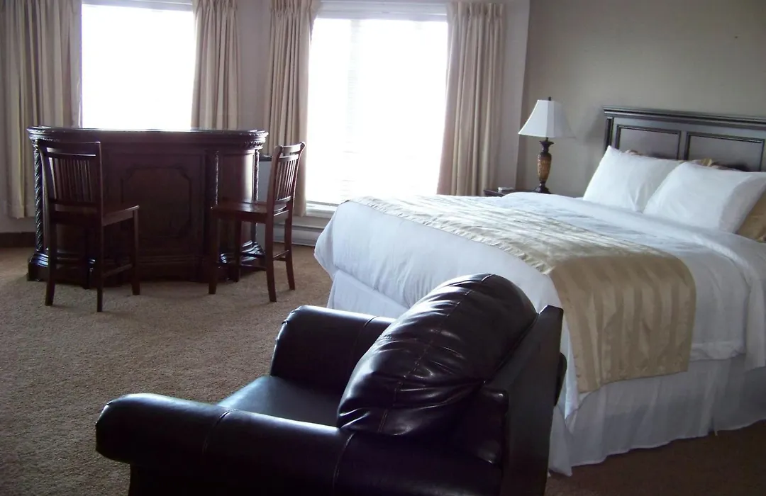 Ocean View Hotel-1