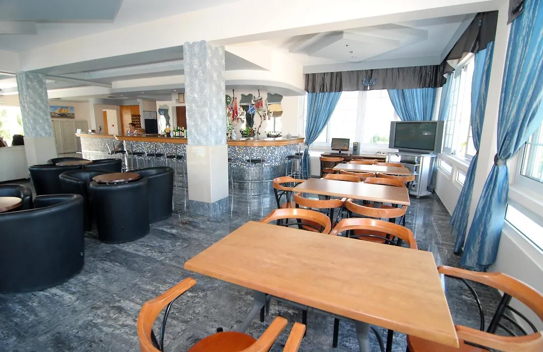 Zeus Hotel-1