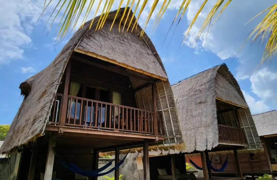 Suka Beach Bungalow-1