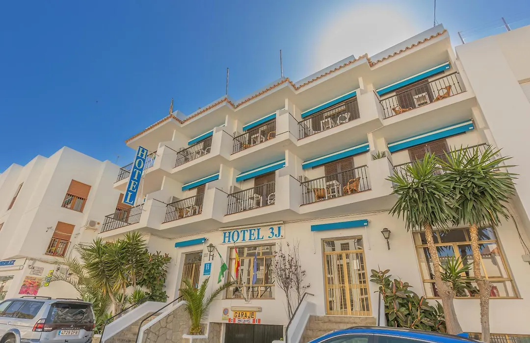 Hotel Tres Jotas Conil-1