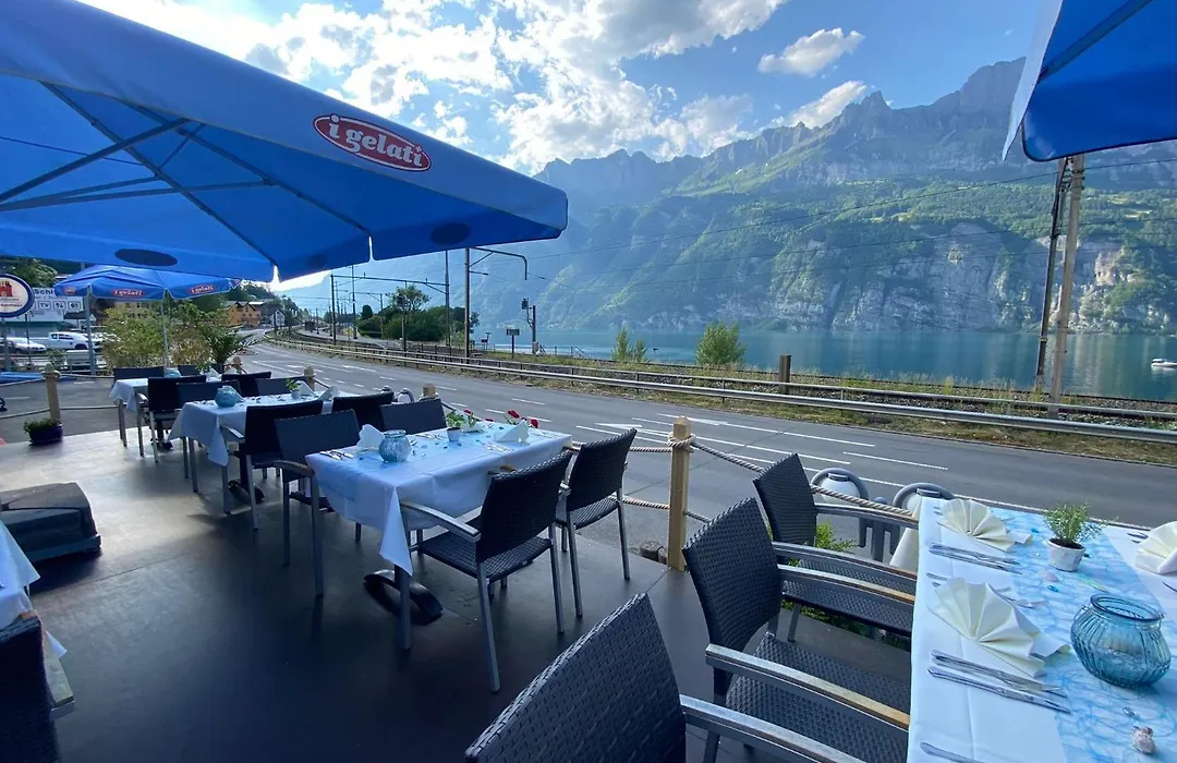 Hotel Schiffahrt-1