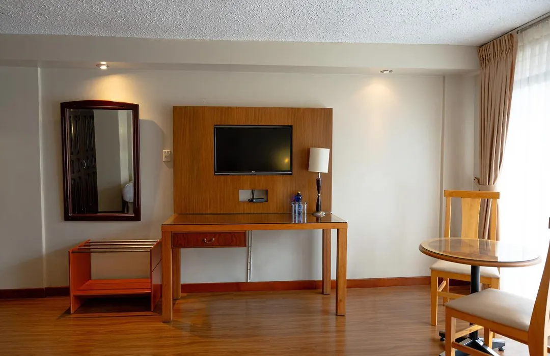 Hotel Santa Monica-1
