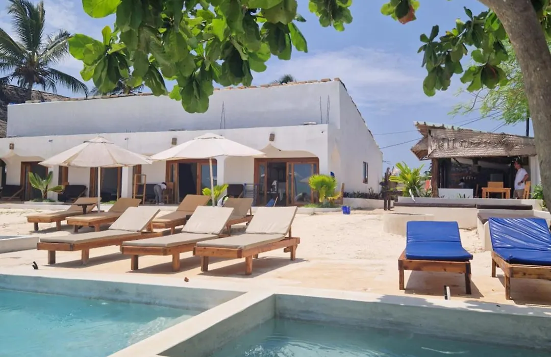 Uroa Zanzibar Vera Beach Hotel By Moonshine-1