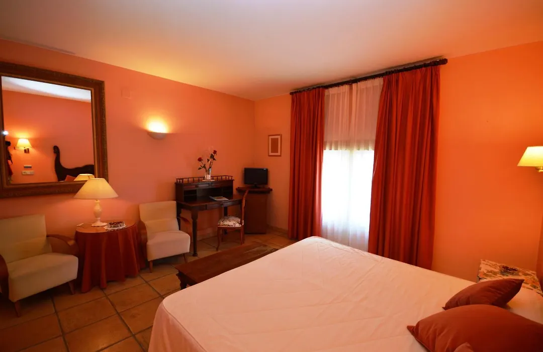 Hotel Can Ceret-1