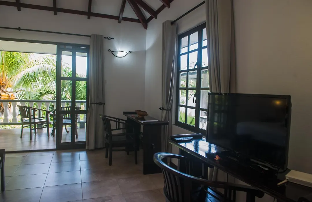 Hotel Chateau St Cloud-1