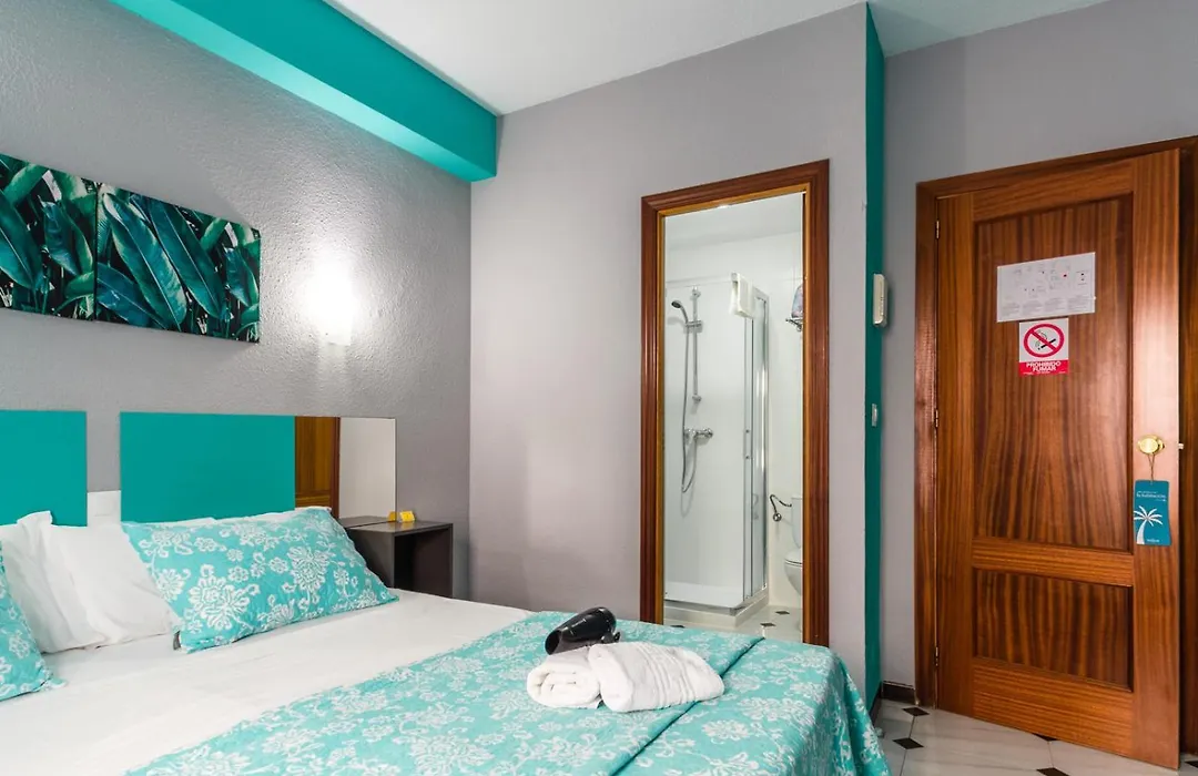 Hostal Tropical-1