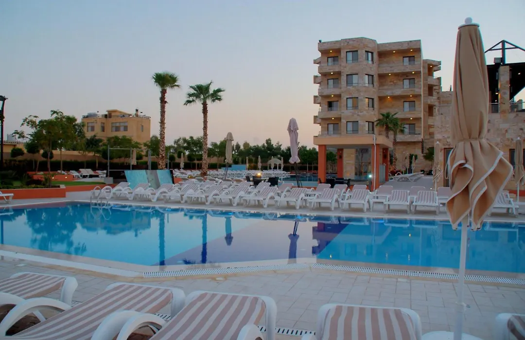 Ramada Resort Dead Sea-1