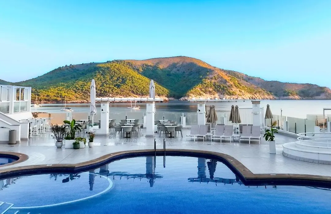 Parque Nereida Suites Hotel-1