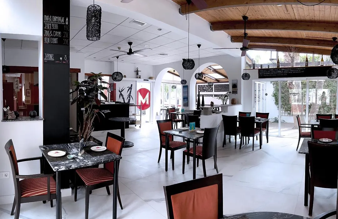 Atrium Hotel-1