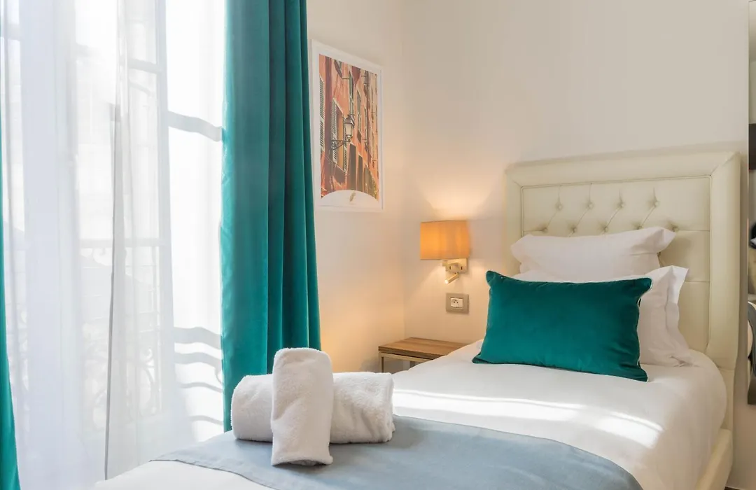 Hotel Nice Azur Riviera-1