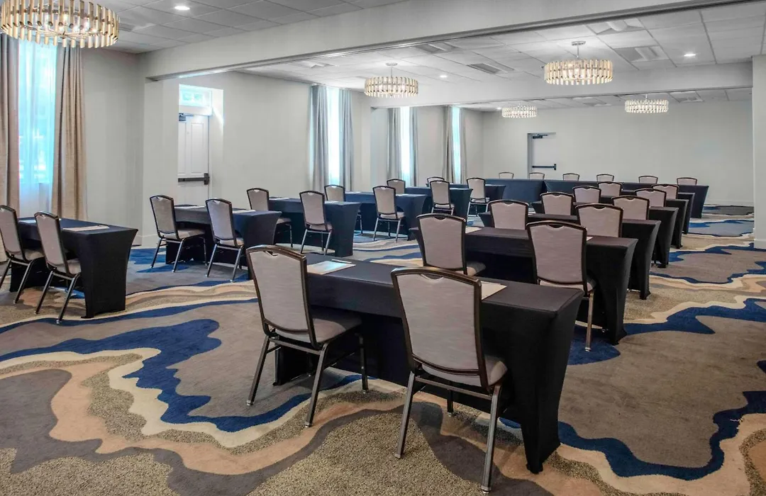 Hilton Garden Inn Freeport Downtown-1