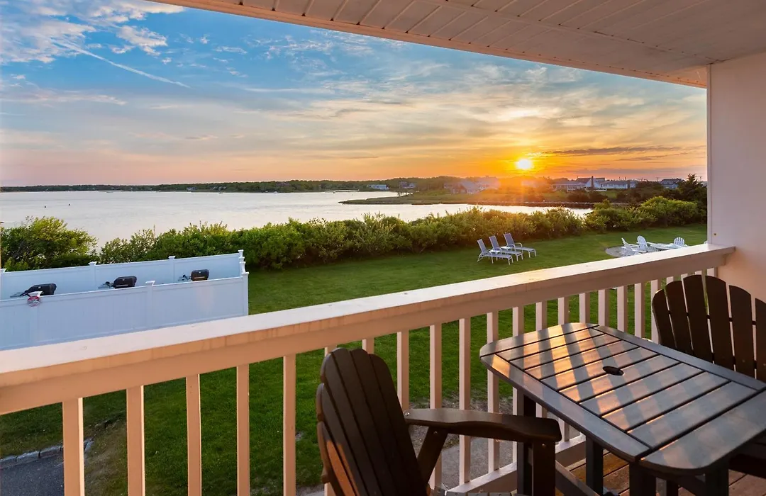 Innseason Resorts Surfside-1