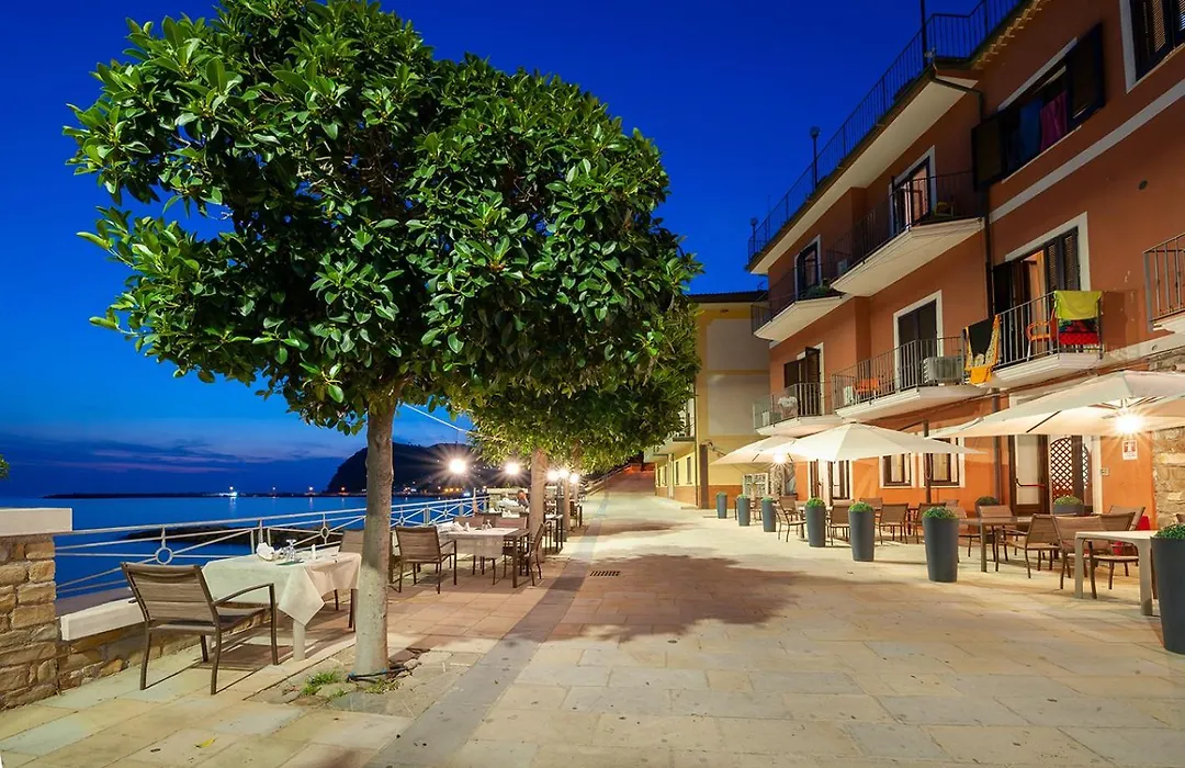 Hotel La Rampa-1