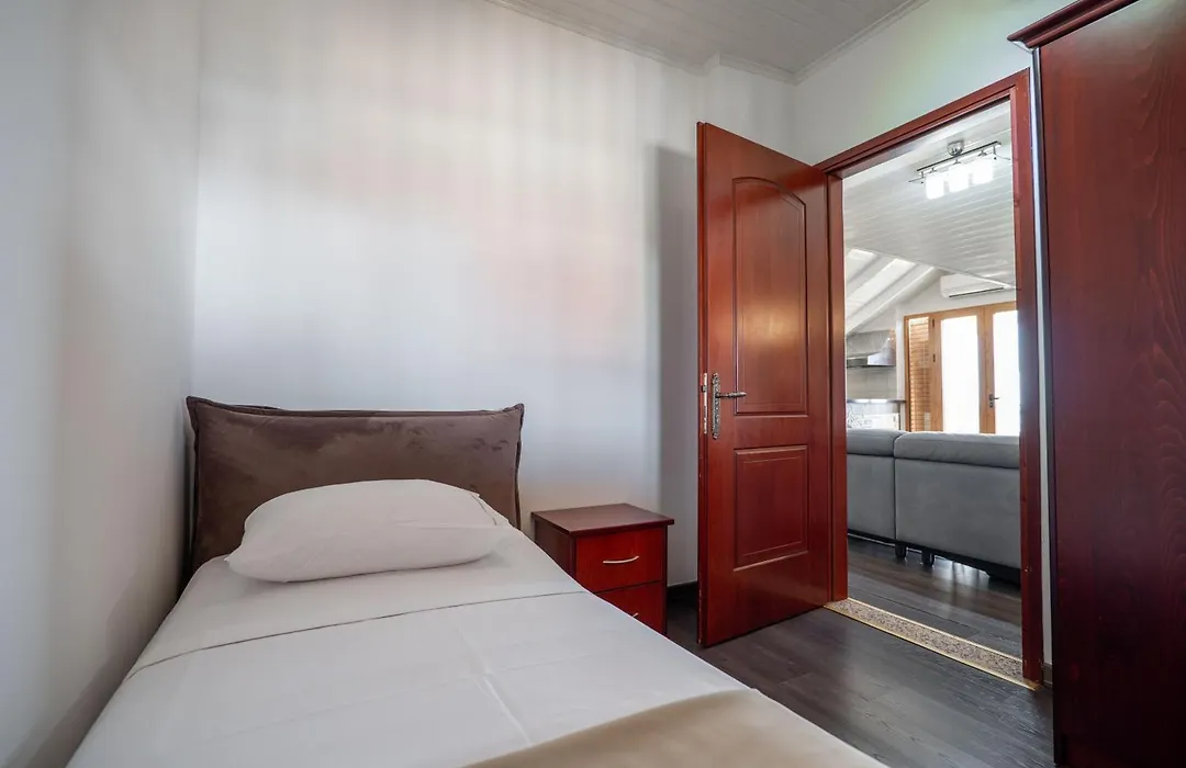 Hotel Castle-1