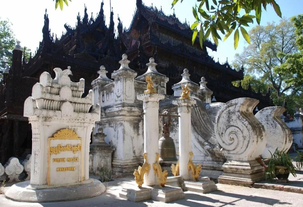 Yadanarpon Dynasty Hotel-1