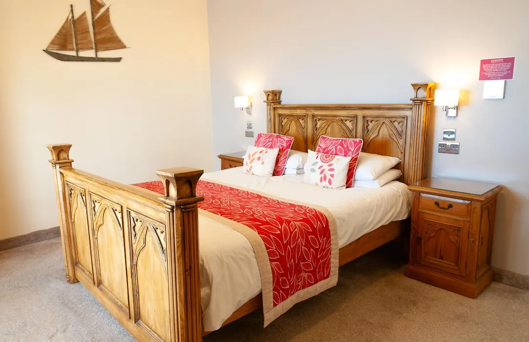 Claxton Hotel-1