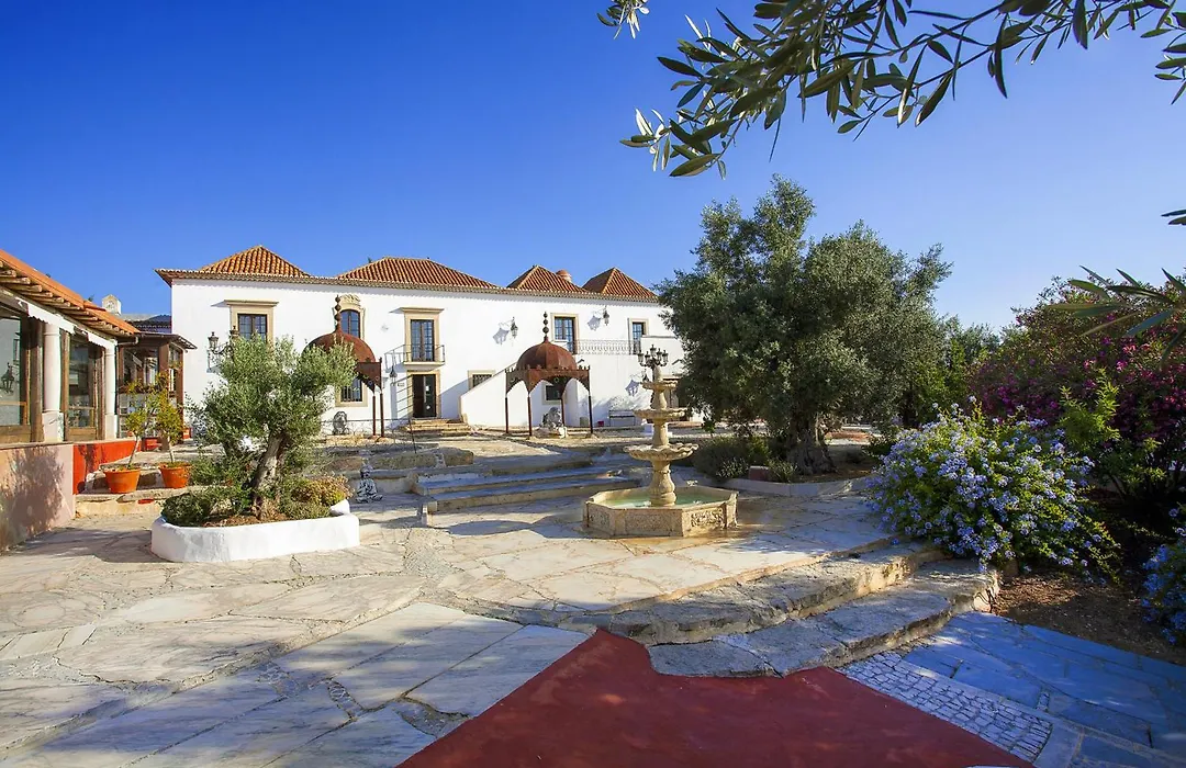 Hotel de Charme Capela das Artes-1