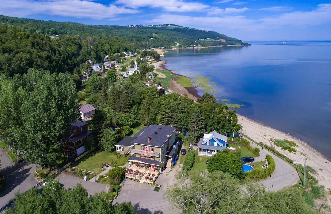 Auberge de la rive de Charlevoix - Auberge de jeunesse familiale pour voyageurs de tous âges-1