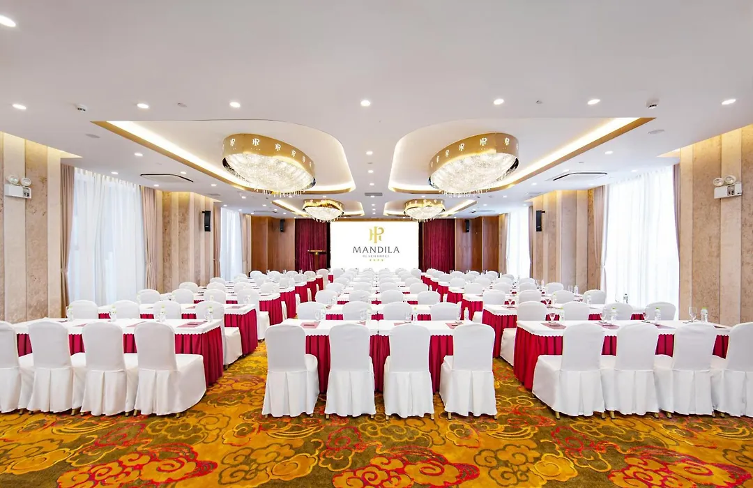 Mandila Beach Hotel Danang-1