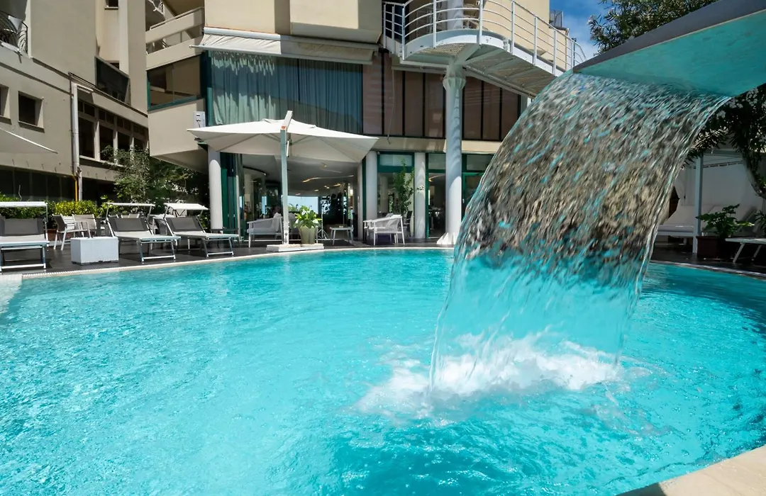 Park Hotel Cattolica & Restaurant-1