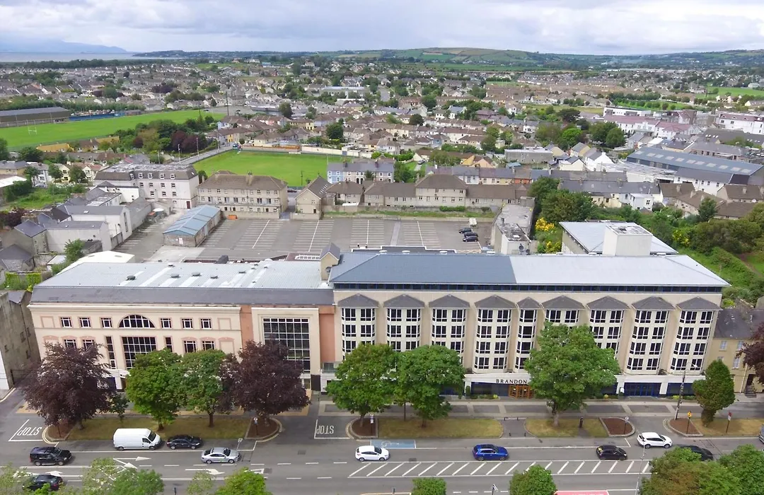Brandon Hotel Conference & Leisure Centre-1