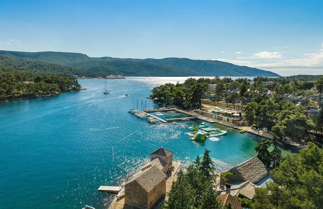 Valamar Amicor Resort-1