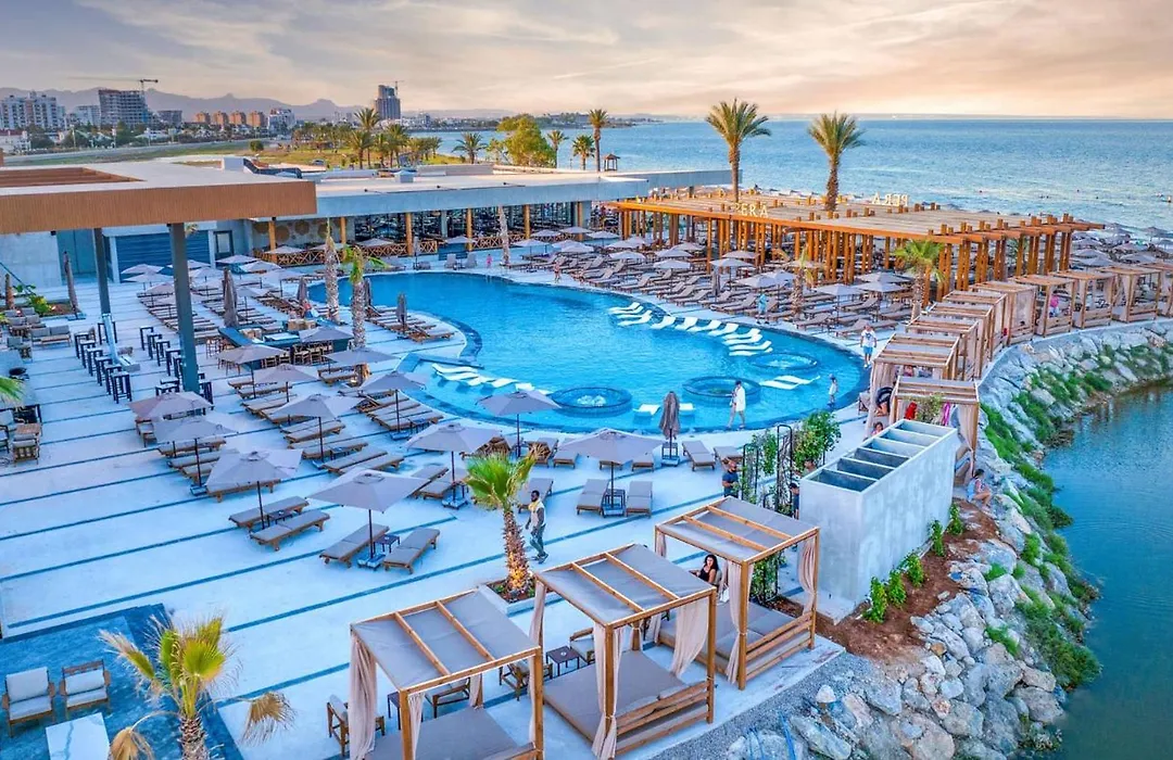 Grand Sapphire Resort & Casino-1