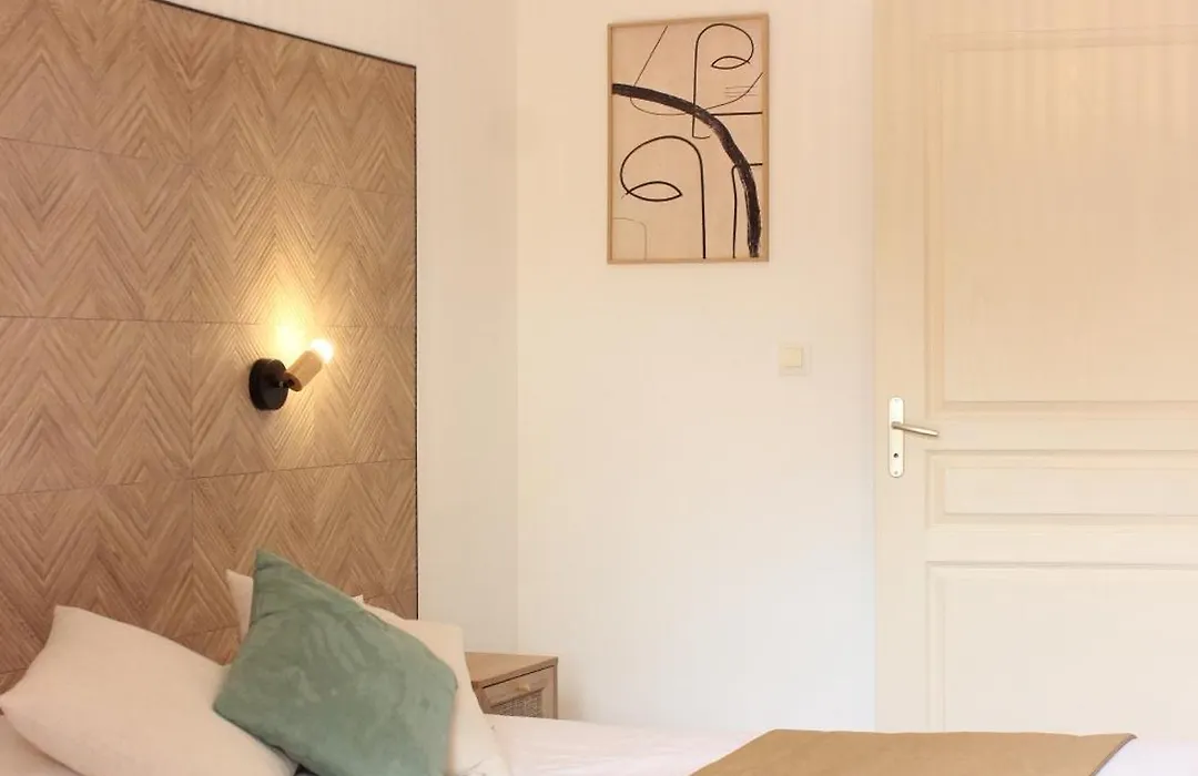 The Originals City, Hôtel Côté Sud, Marseille Est (Inter-Hotel)-1