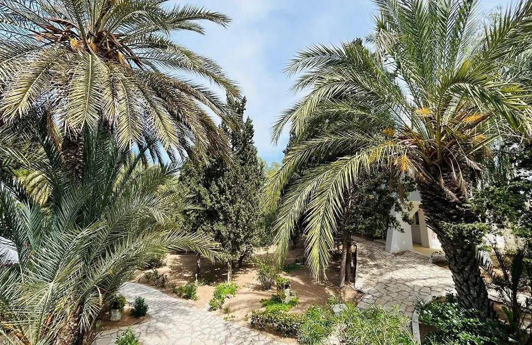 Marhaba Salem - Family Only-1