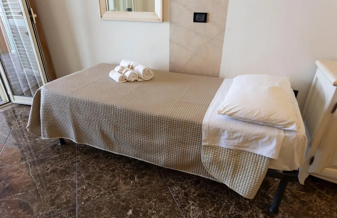 Hotel Terrazzo Sul Mare-1