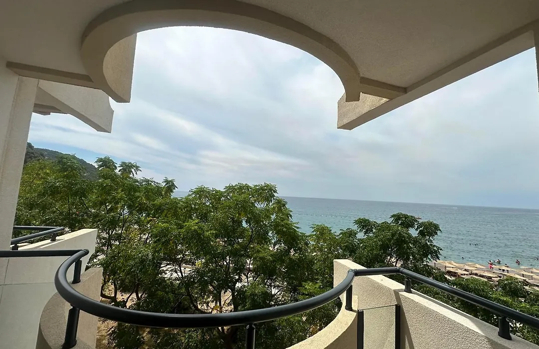 Pearl Beach Resort - Hills & Villas-1