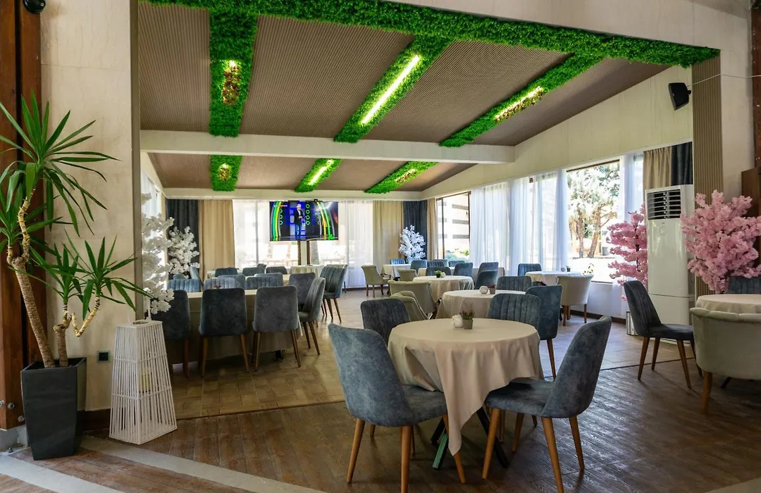 Emerald Beach Resort&Spa-1
