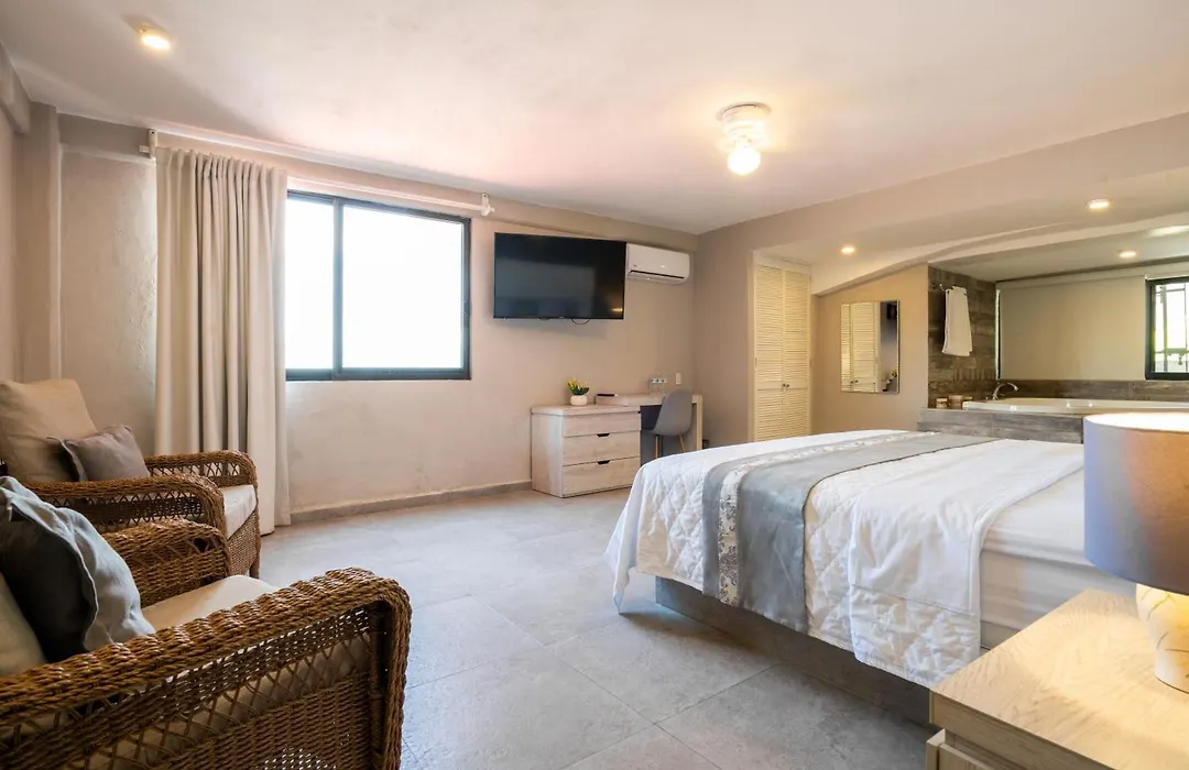 Hotel Master Club-1