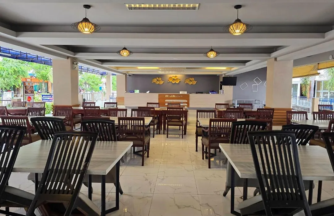 Jomtien Plaza Residence-1