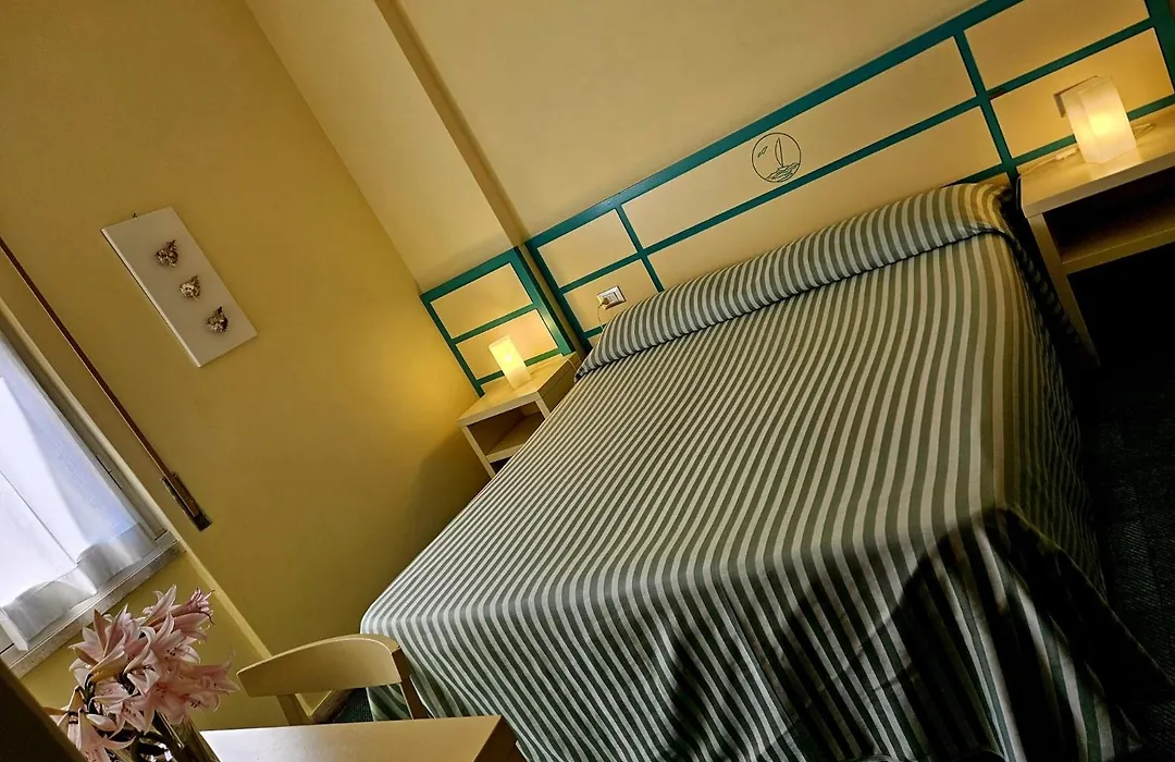 Hotel La Scogliera-1