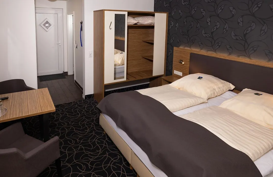 Hotel Gasthof Handewitt-1