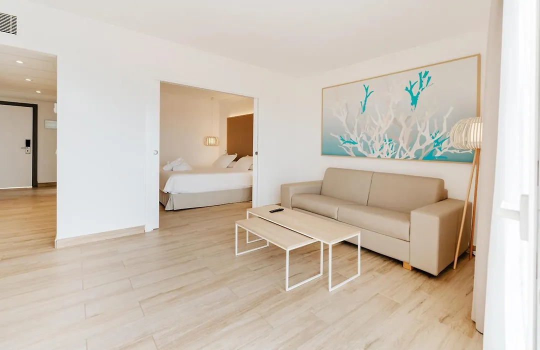R2 Buganvilla Hotel & Spa-1