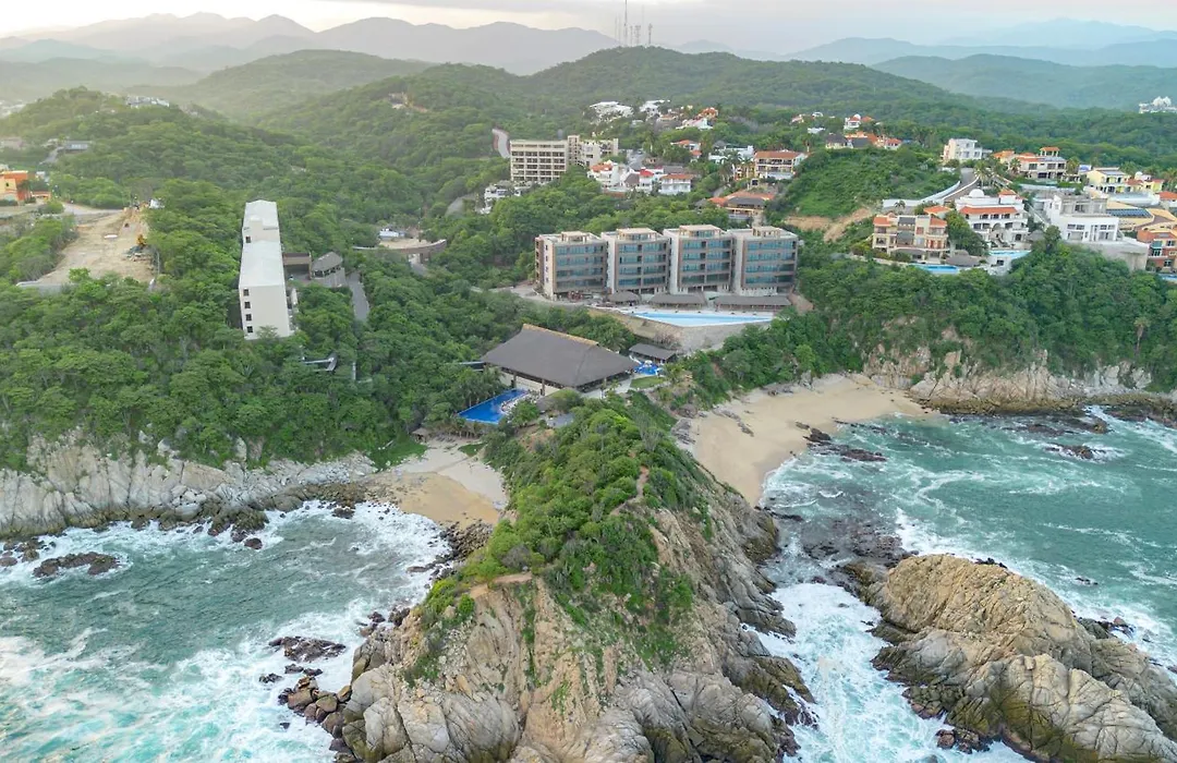 Coral Blue Huatulco All Inclusive-1