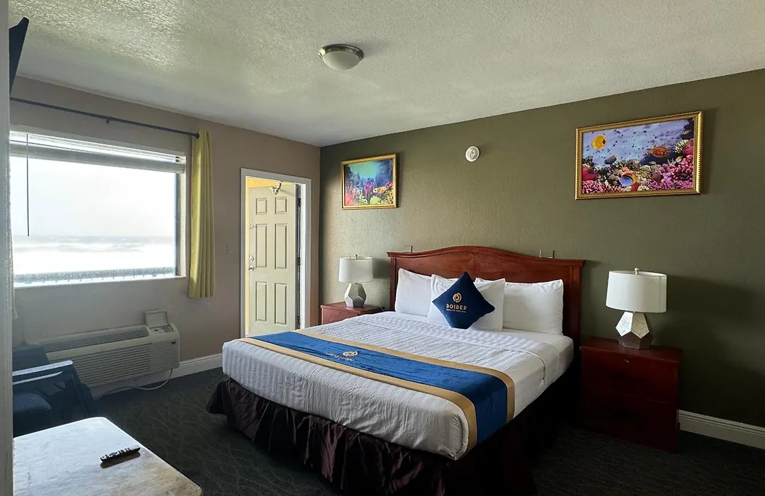 Sandals Inn-1