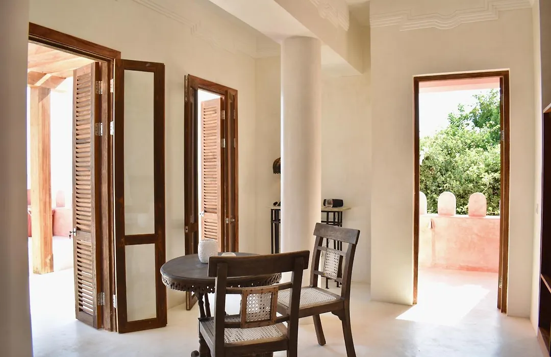 Qambani Luxury Resort-1