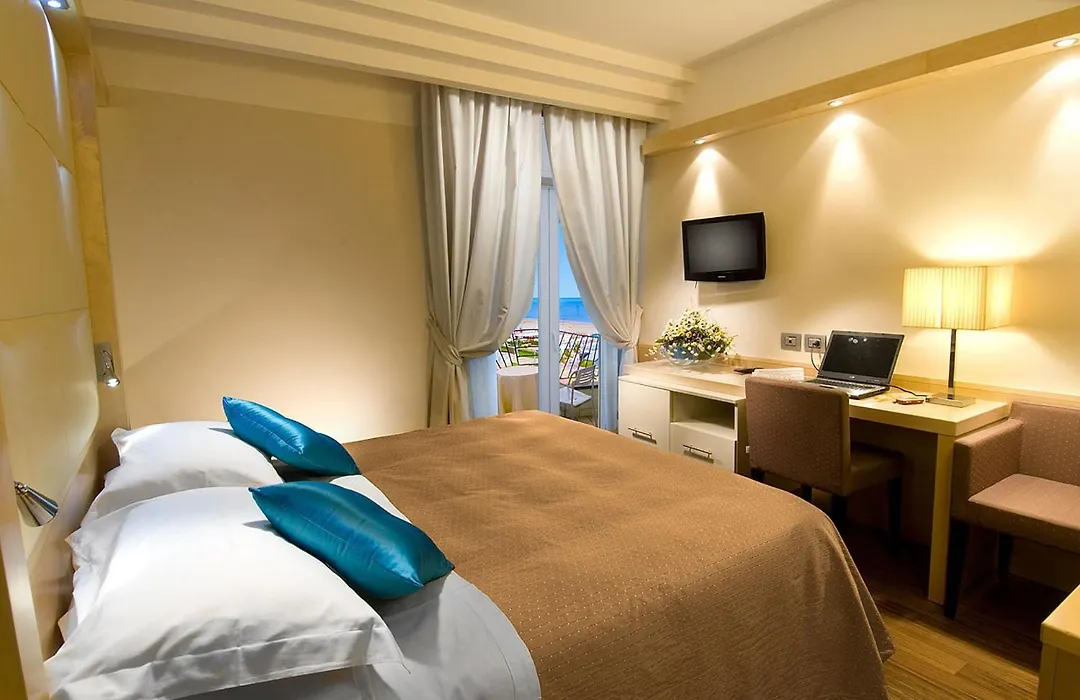 Hotel Sarti-1