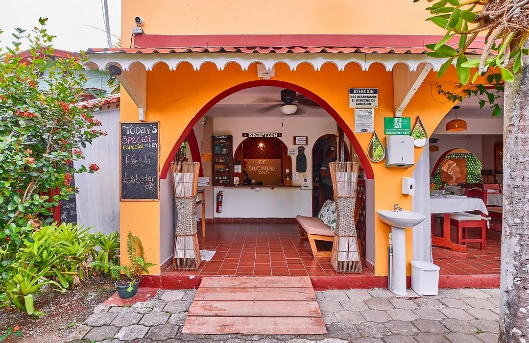 Hotel El Encanto-1