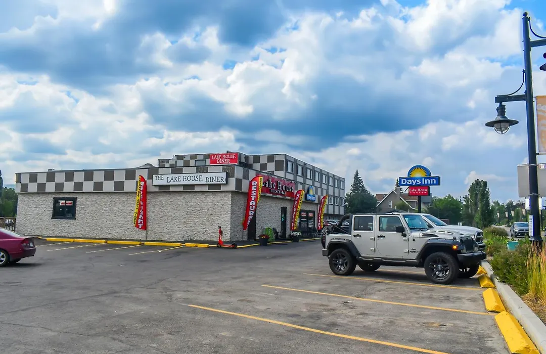 Days Inn By Wyndham Sylvan Lake-1