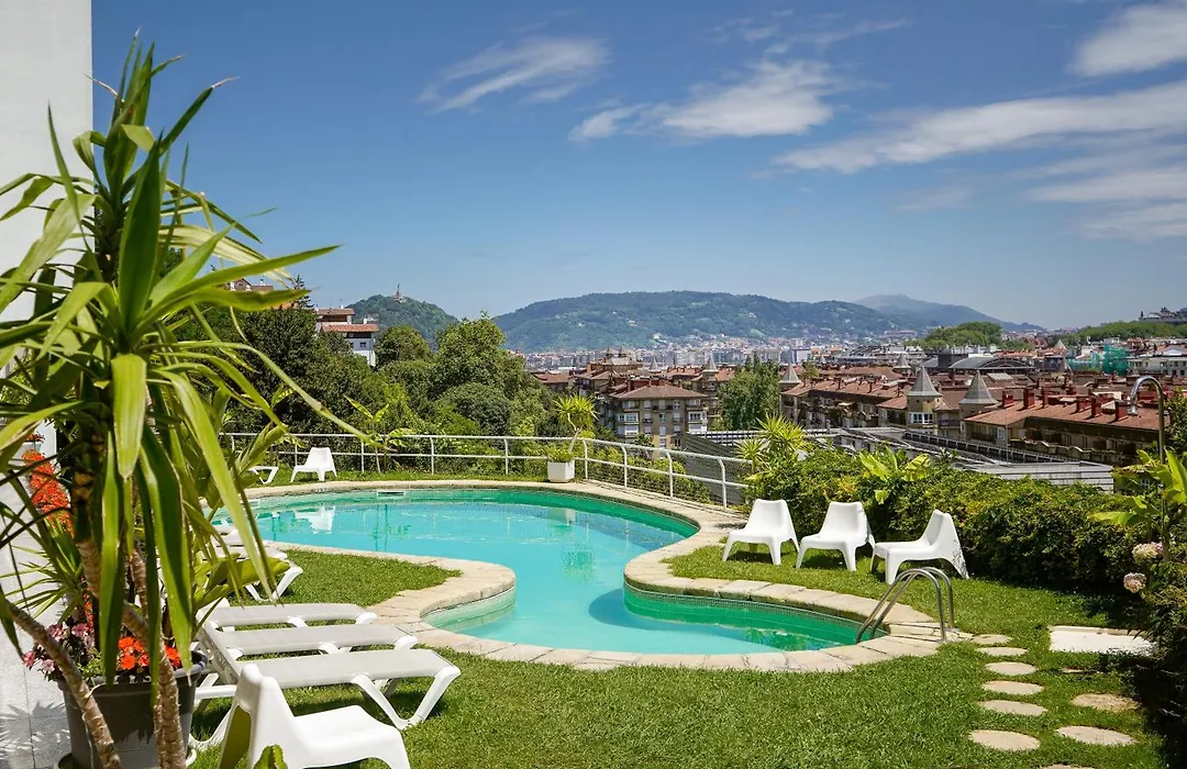 Hotel Avenida-1